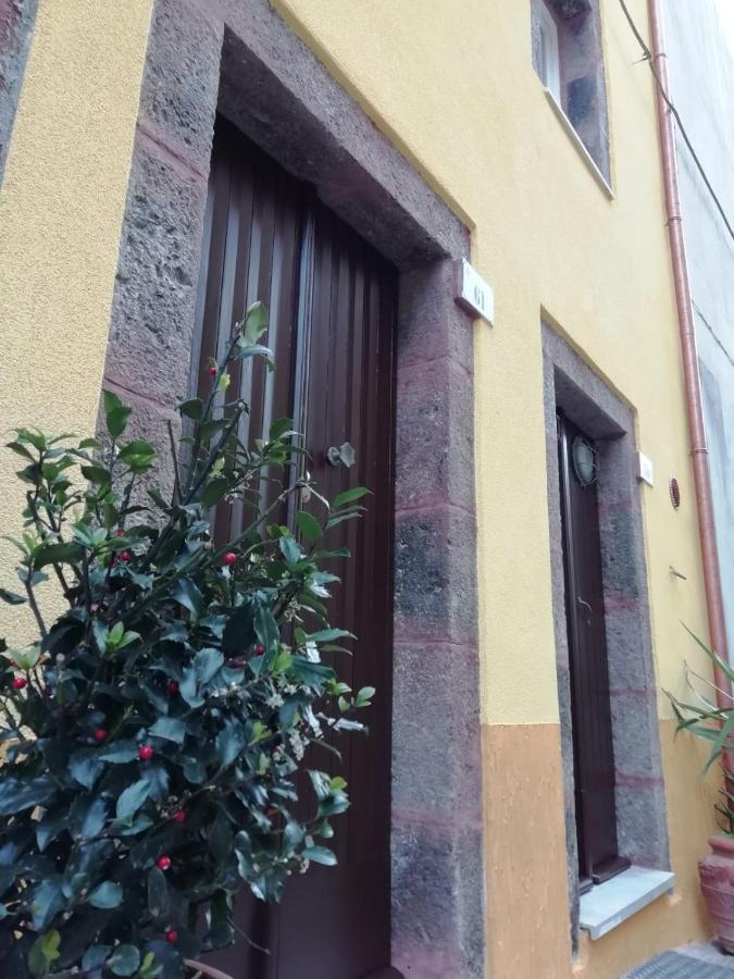 Piccola Casa Di Sardegna Apartment Villanova Monteleone Exterior foto